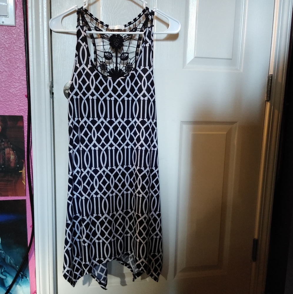 Crochet back tunic tank